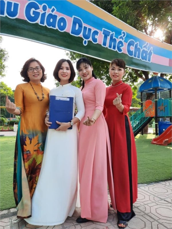 Công đoàn trường Mn Kim Lan tham gia hưởng ứng tuần lễ áo dài Việt Nam