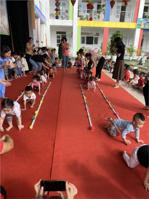 Trường mầm non Phú Thị tổ chức chương trình  Chúng cháu vui khỏe  chào mừng ngày nhà giáo Việt Nam 20/11/2022