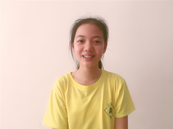 Học sinh Hoàng Khánh Linh – lớp 8A1 trường THCS Cao Bá Quát – Gia Lâm