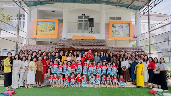 Phòng GDĐT huyện Gia Lâm tổ chức chuyên đề “công tác phối hợp giữa nhà trường và phụ huynh tổ chức các hoạt động trải nghiệm cho trẻ”.