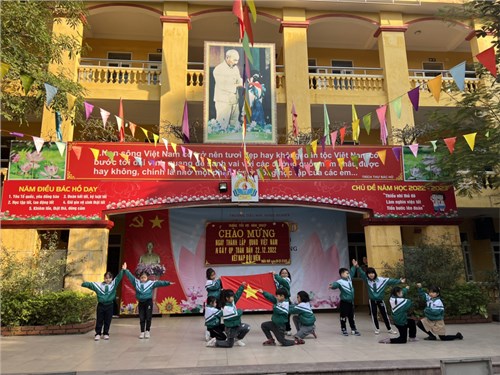 Chào mừng 78 năm ngày Thành lập Quân đội nhân dân Việt Nam 22/12. 